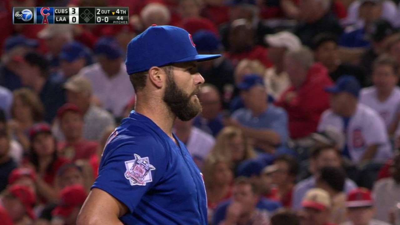 Arrieta fans Trout
