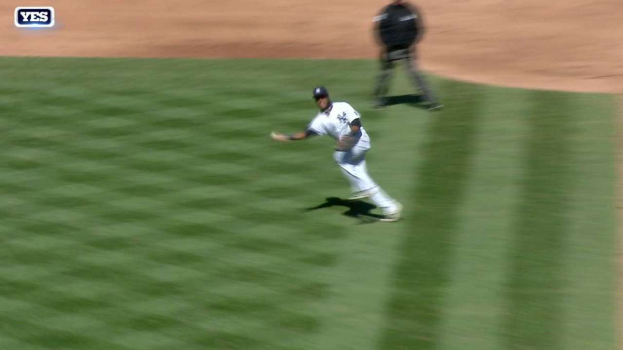 Castro's barehanded play