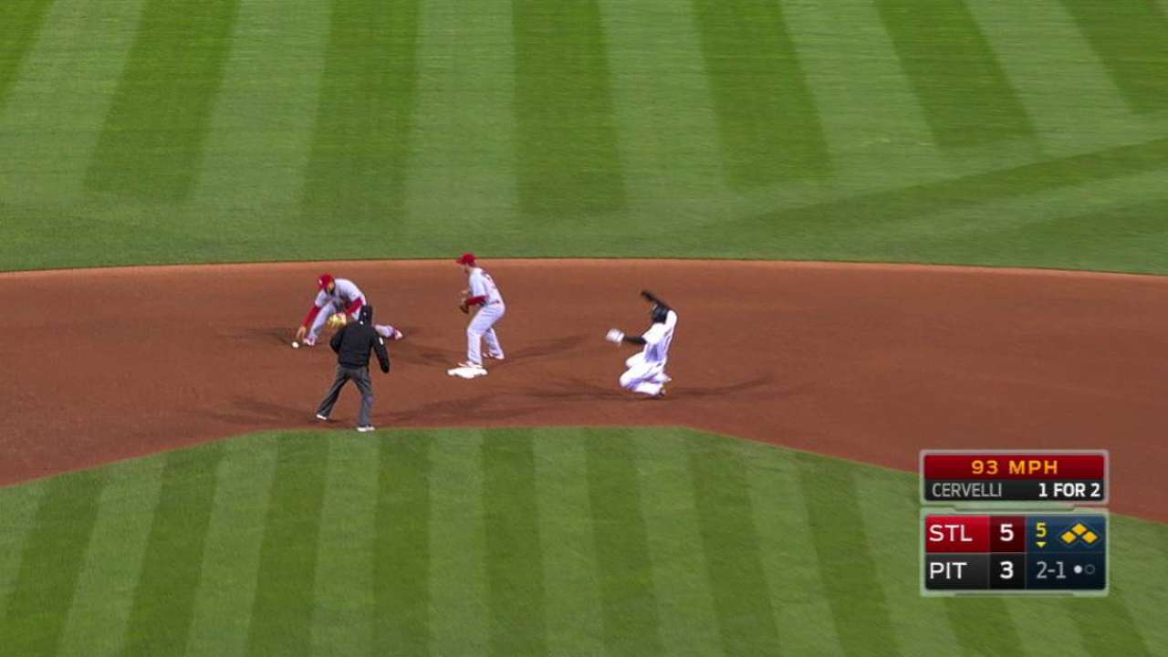 McCutchen scores on an error