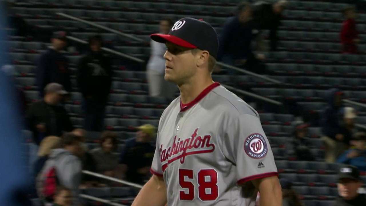 Papelbon gets the save