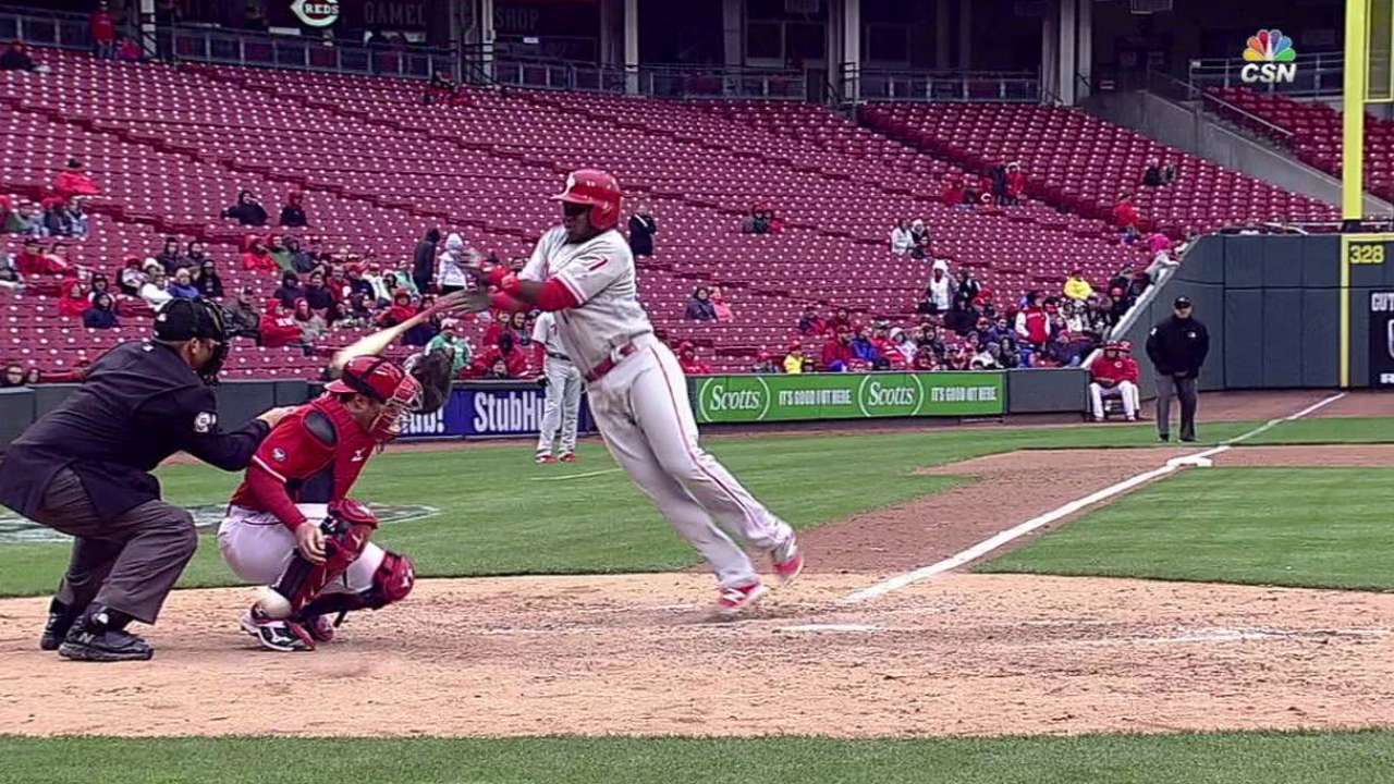 Maikel Franco fuera del lineup de Filis tras bolazo