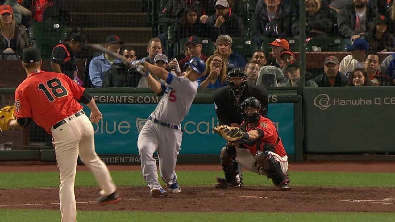 Seager's RBI single
