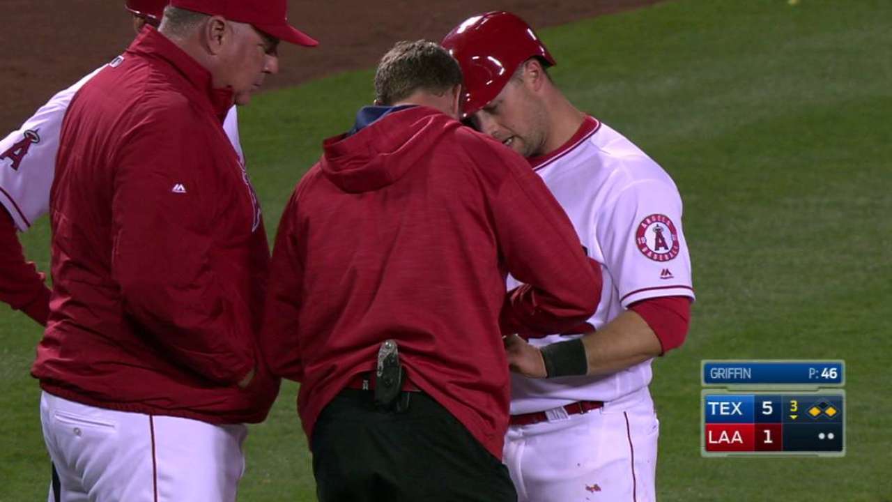 Nava exits game with injured left index finger