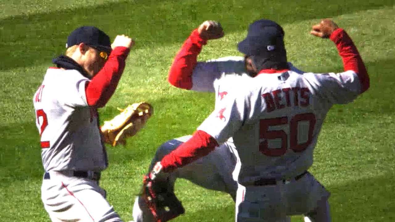 Play Ball: MLB Mashup