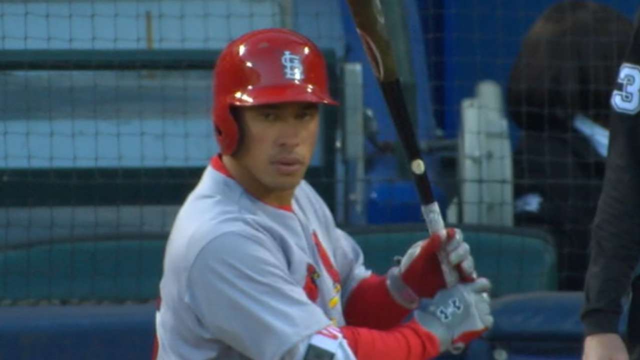 Wong back on track with 3-hit night