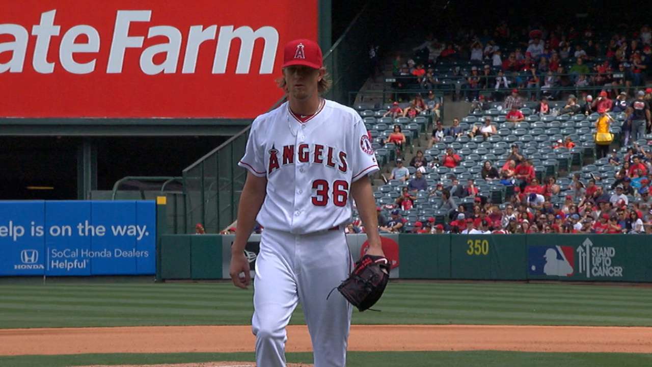 Buen debut de Weaver guió a Angelinos sobre Rangers
