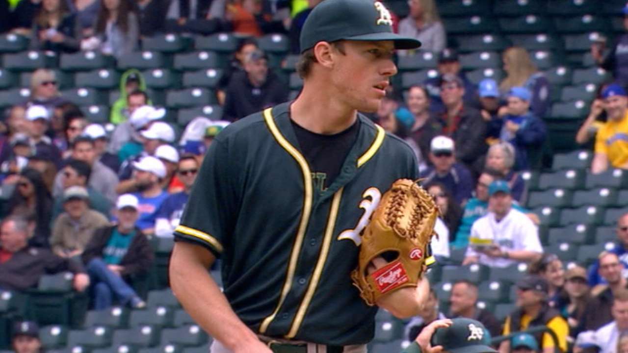 Bassitt goes seven strong