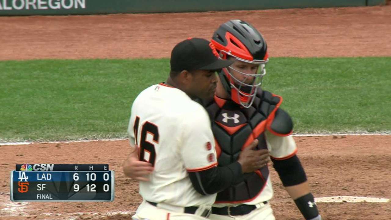 Casilla nails down the save
