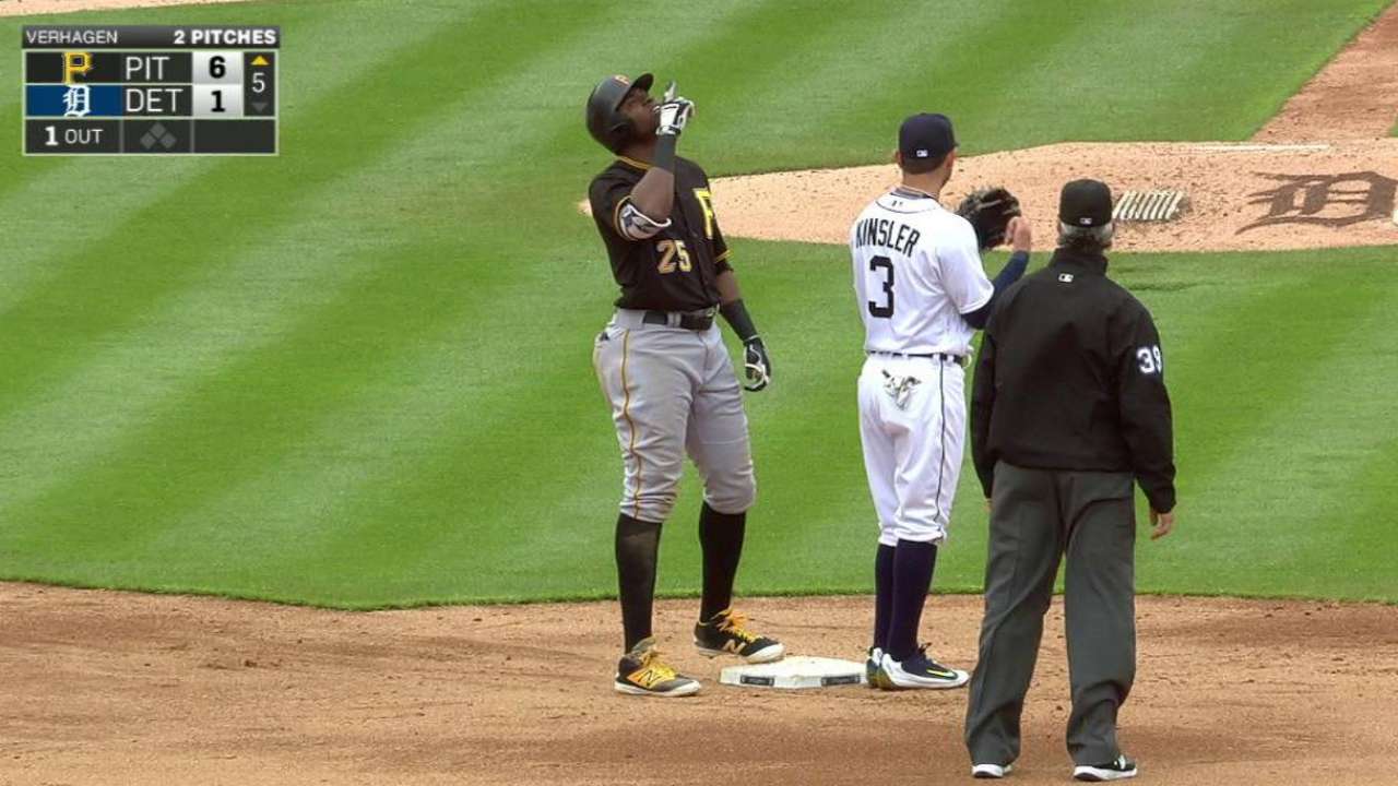 Bottom of order delivers for Pirates