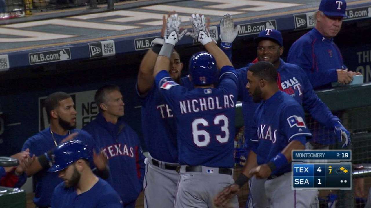 Fielder's RBI single