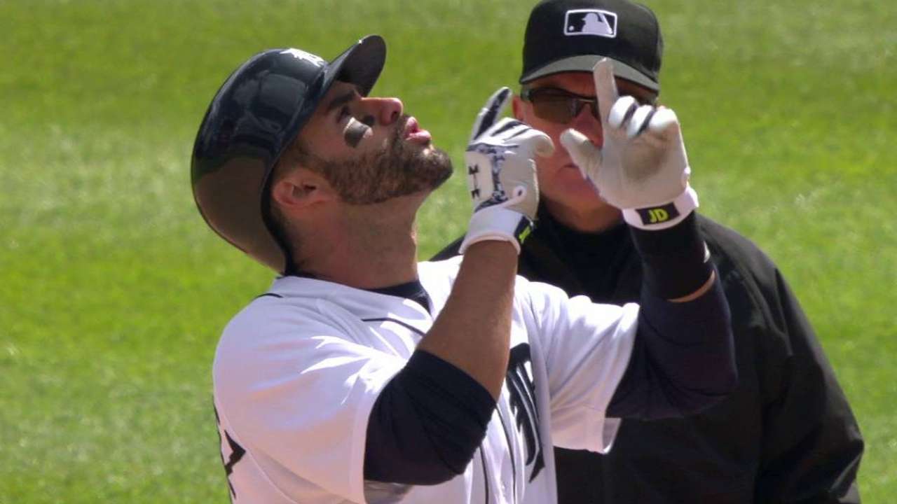 J. Martinez's RBI double