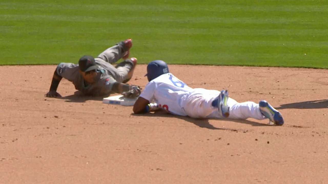 Must C: Puig's nifty slide