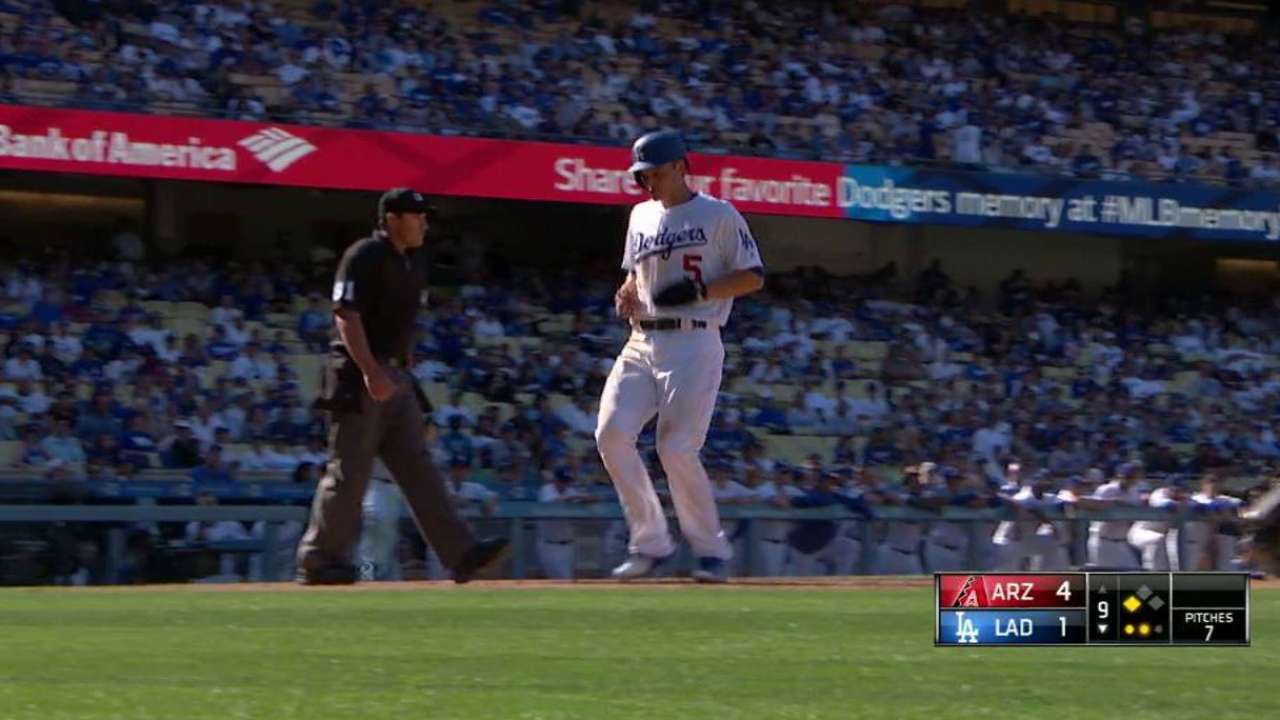 Seager scores on grounder