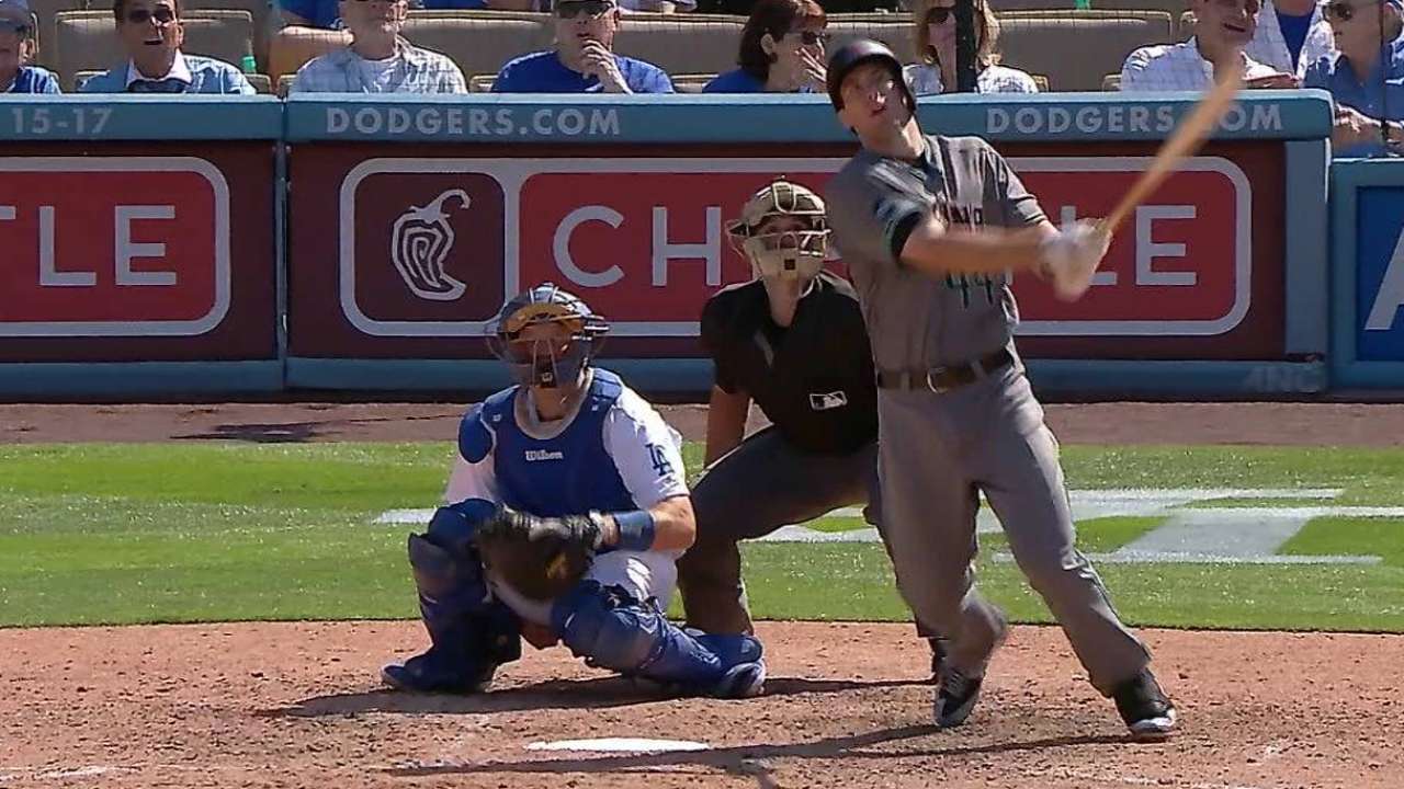 Even-keeled Dodgers nemesis Goldy strikes again