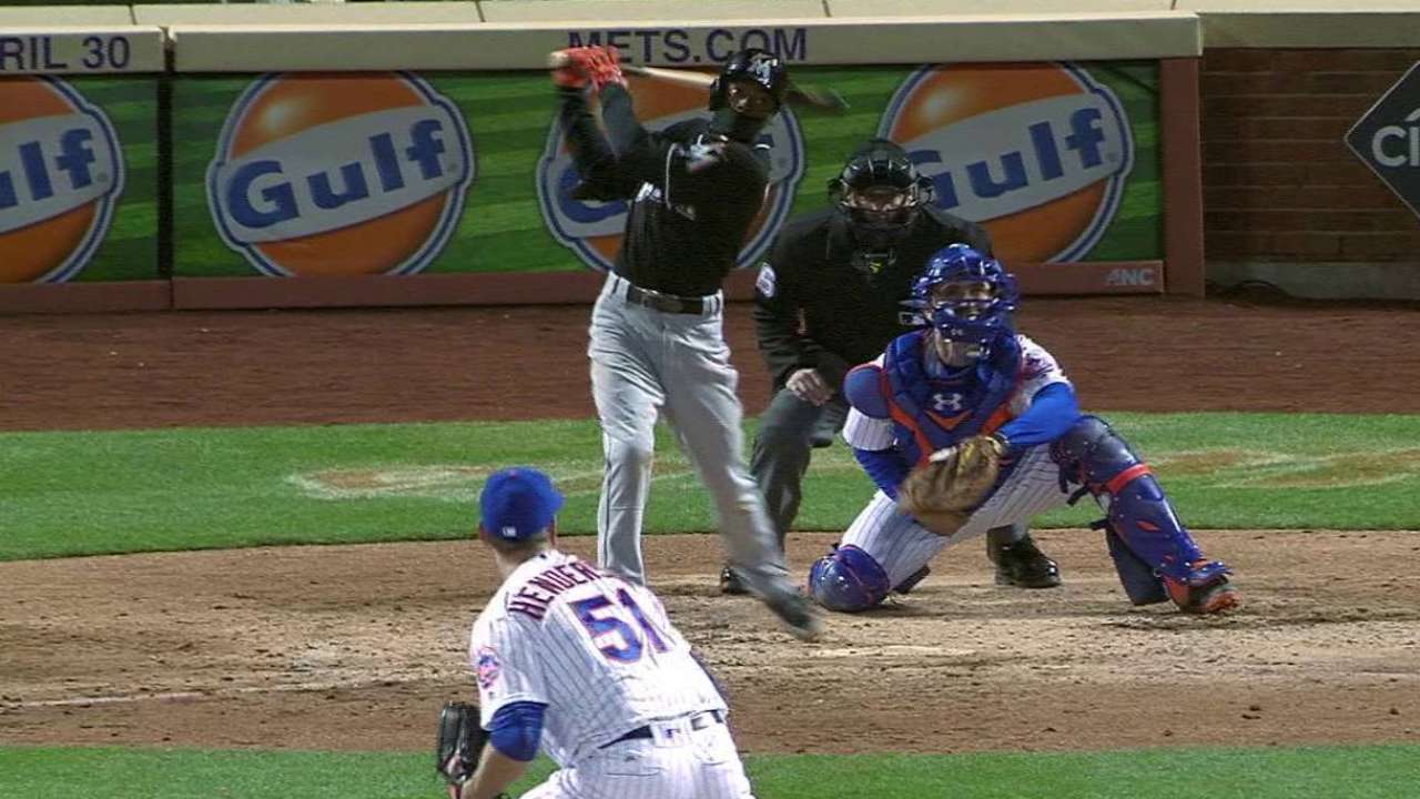 Gordon singles after 16 pitches