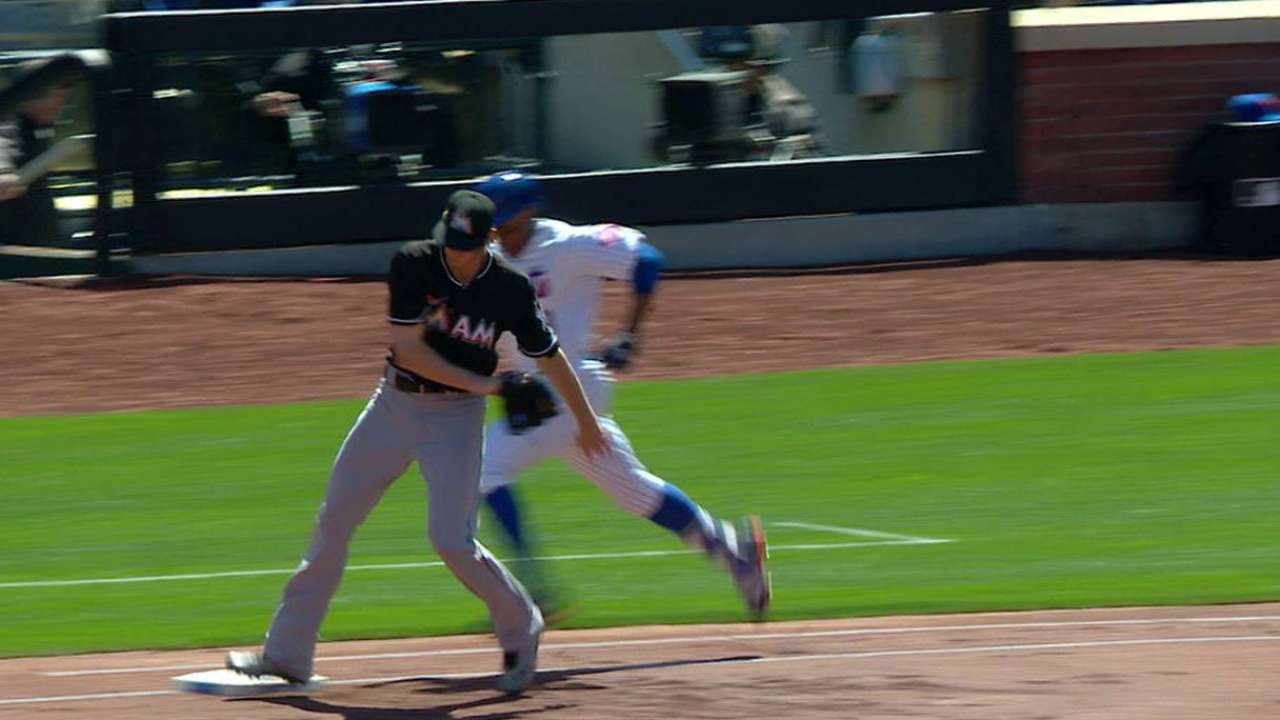 Conley gets to the bag
