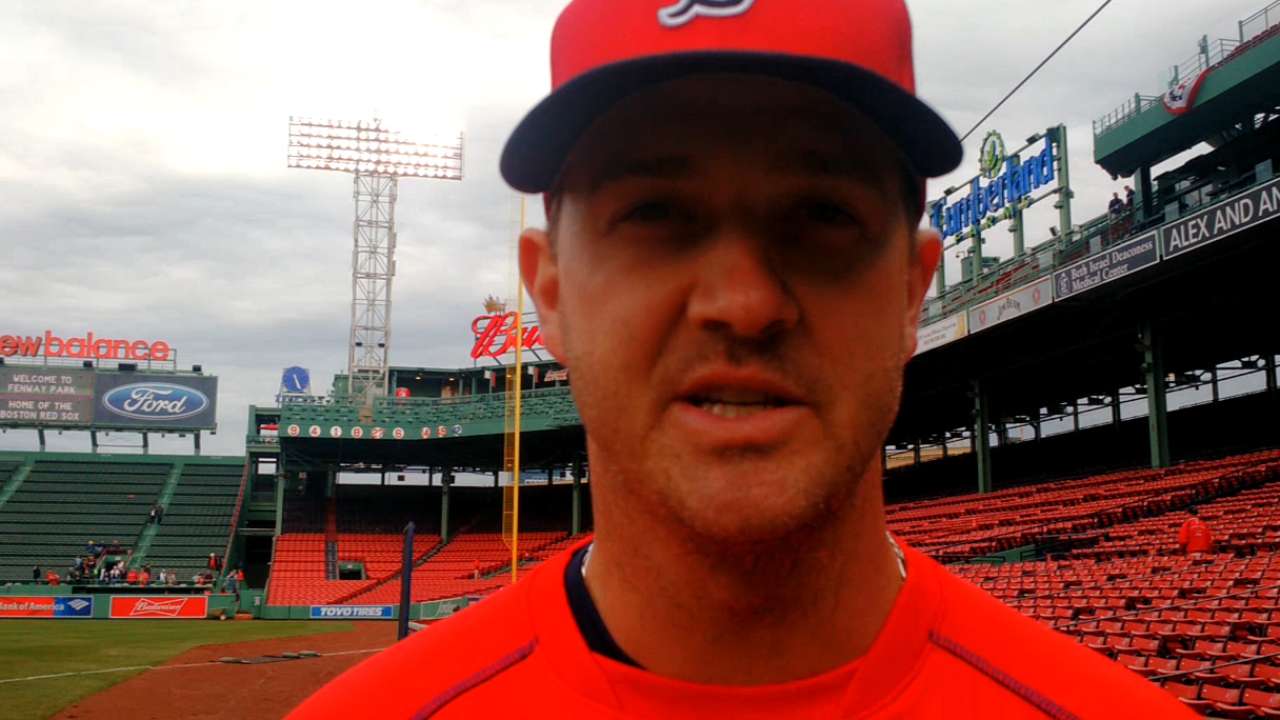 Wright, Dickey share bond only knucklers understand