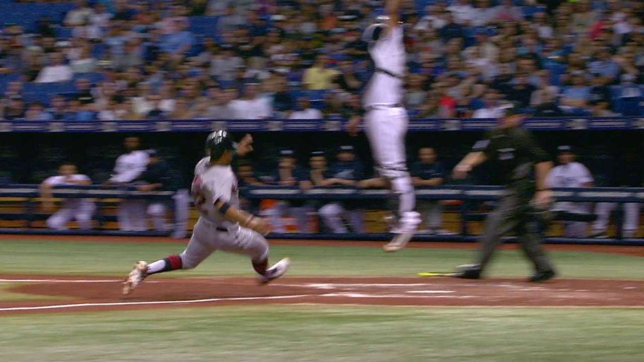 Santana's sac fly