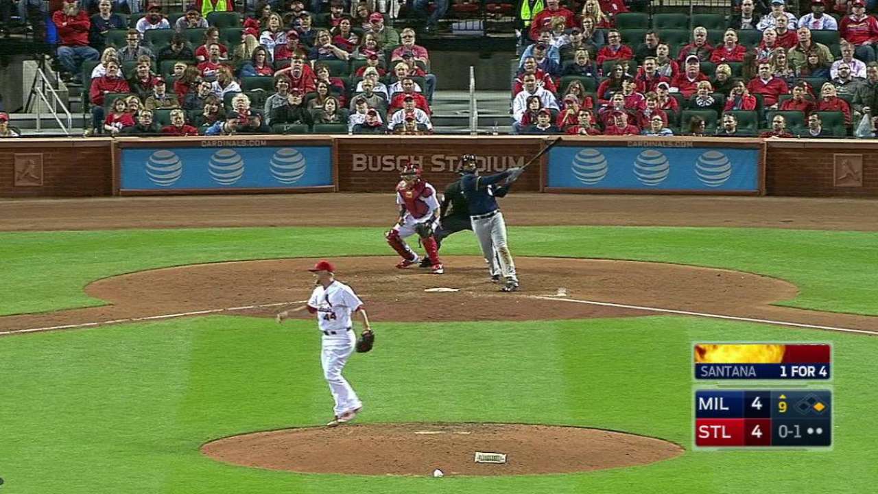 HR de Santana definió victoria de Cerveceros vs. Cardenales