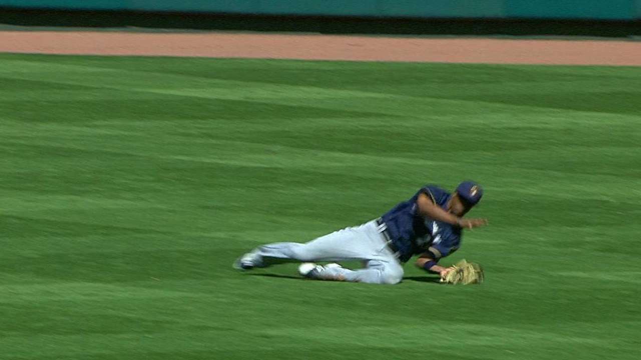 Broxton's sliding catch