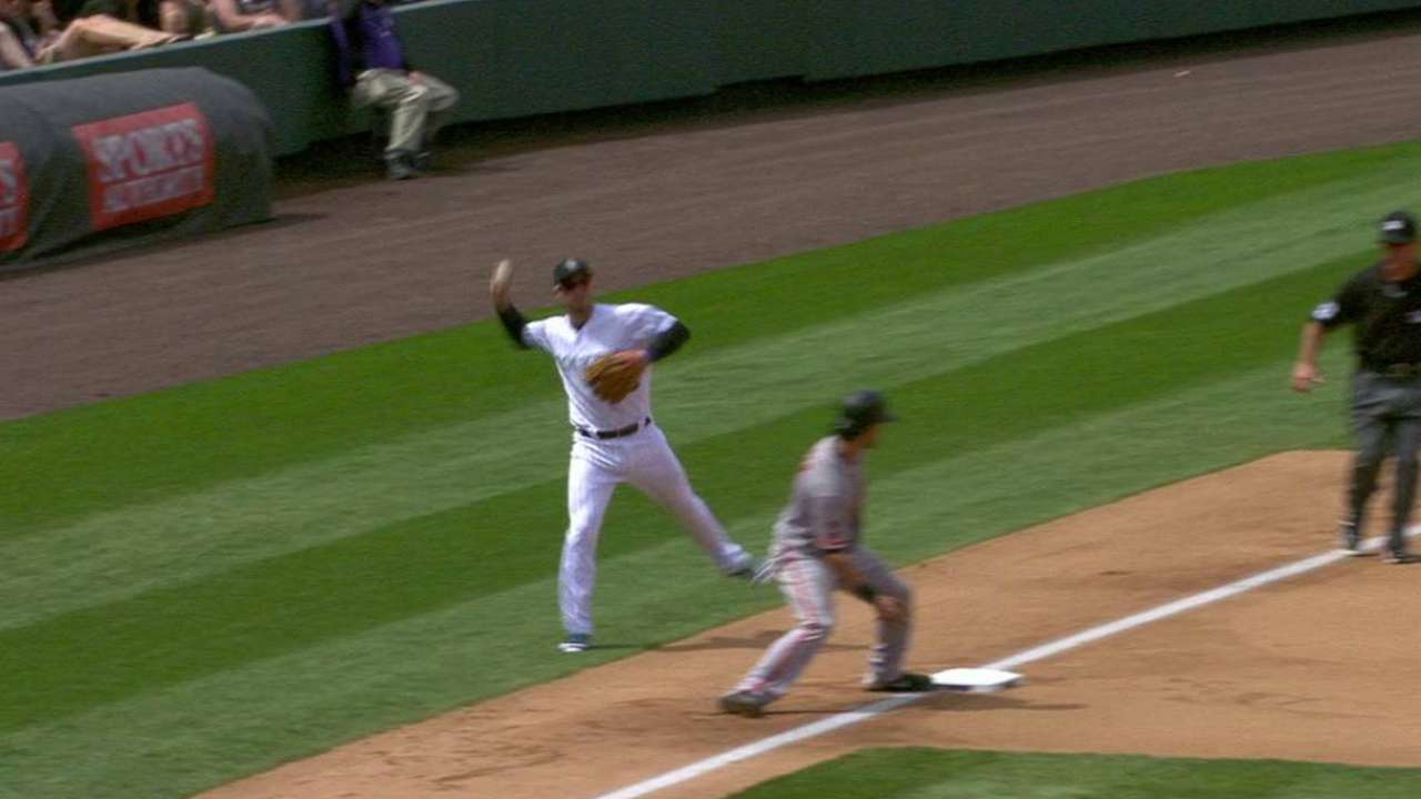 Arenado's backhanded stop