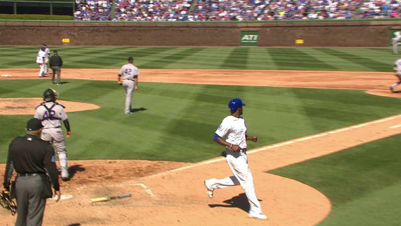 La Stella's RBI fielder's choice