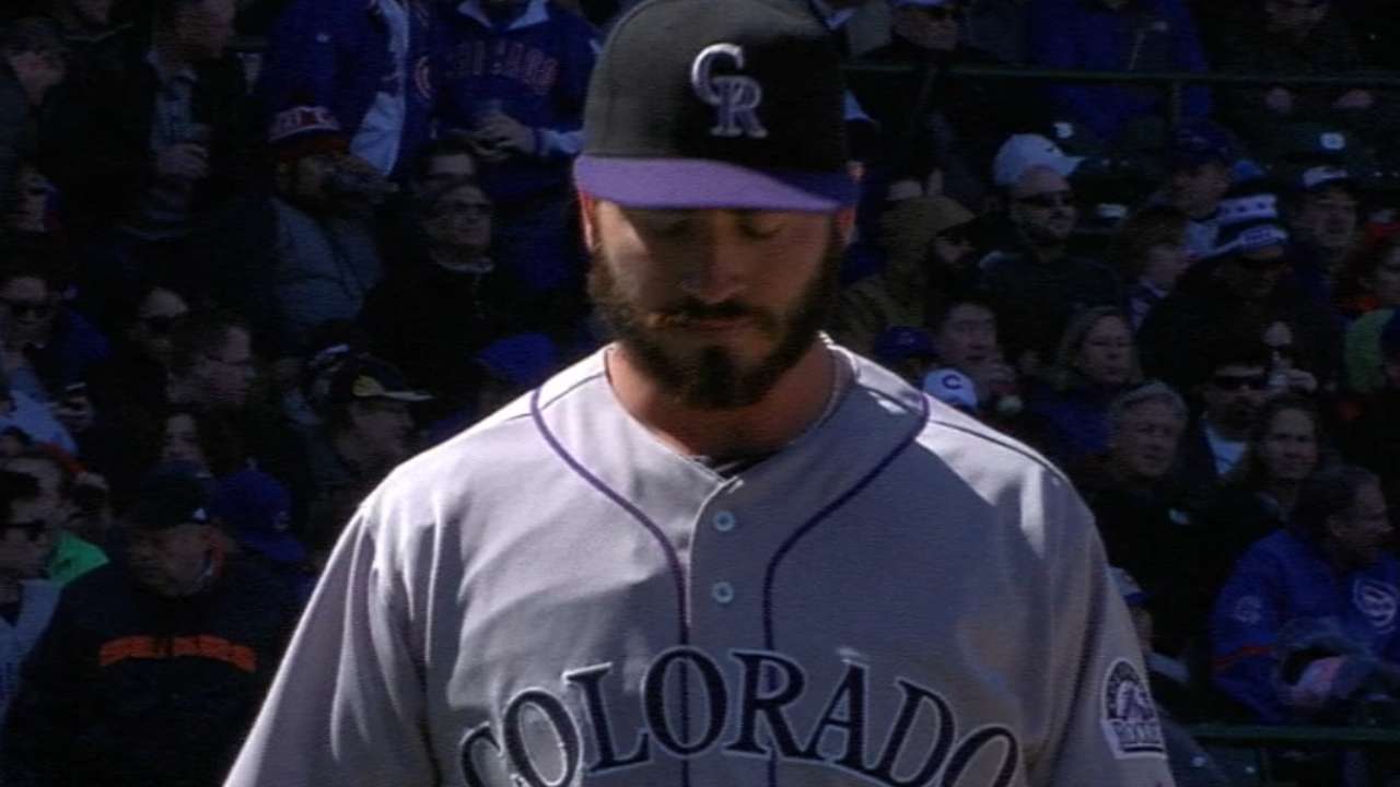 Bettis sets tone as Rockies halt Cubs' surge