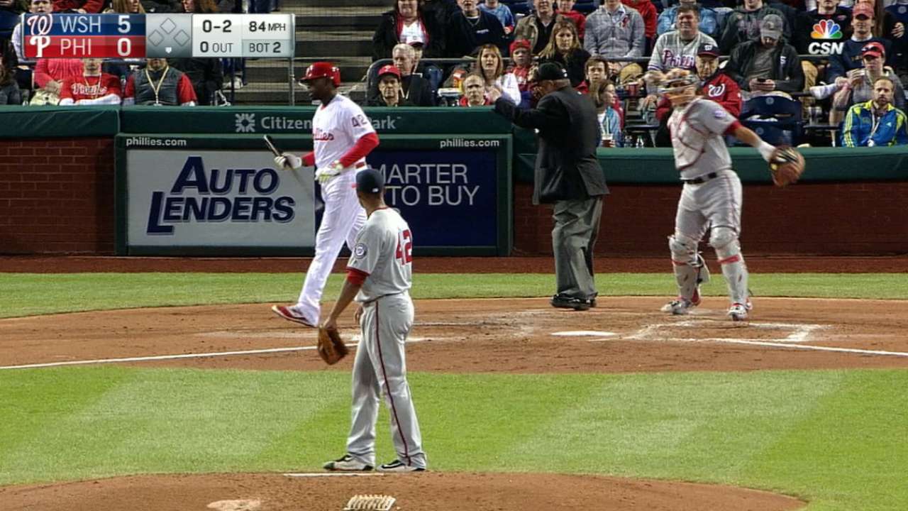 Ross gets Howard looking