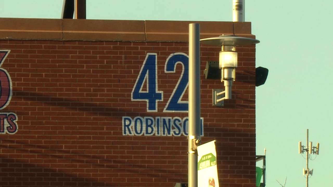 Negro Leagues team honored during JR festivities