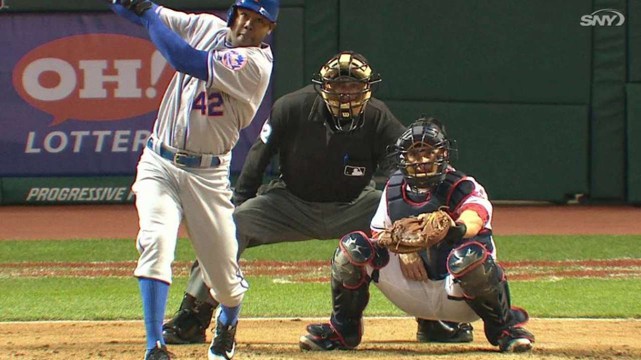 De Aza's solo home run