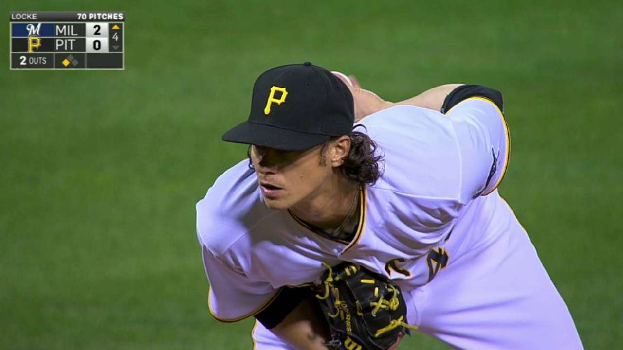 Locke strikes out Broxton