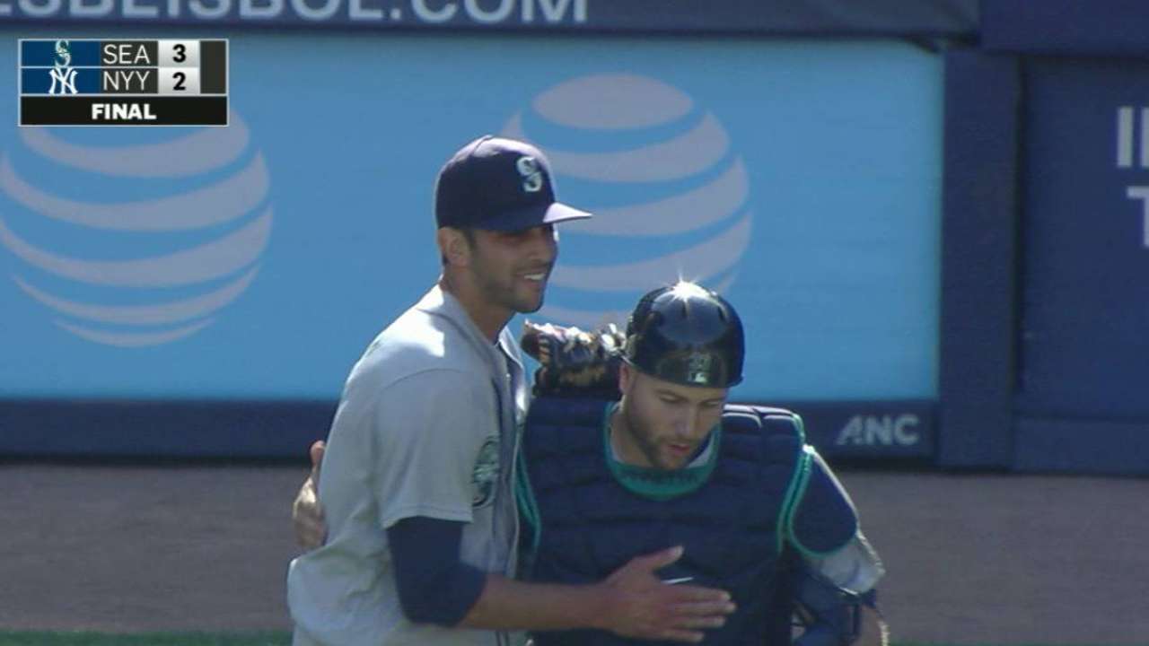 Cishek notches the save