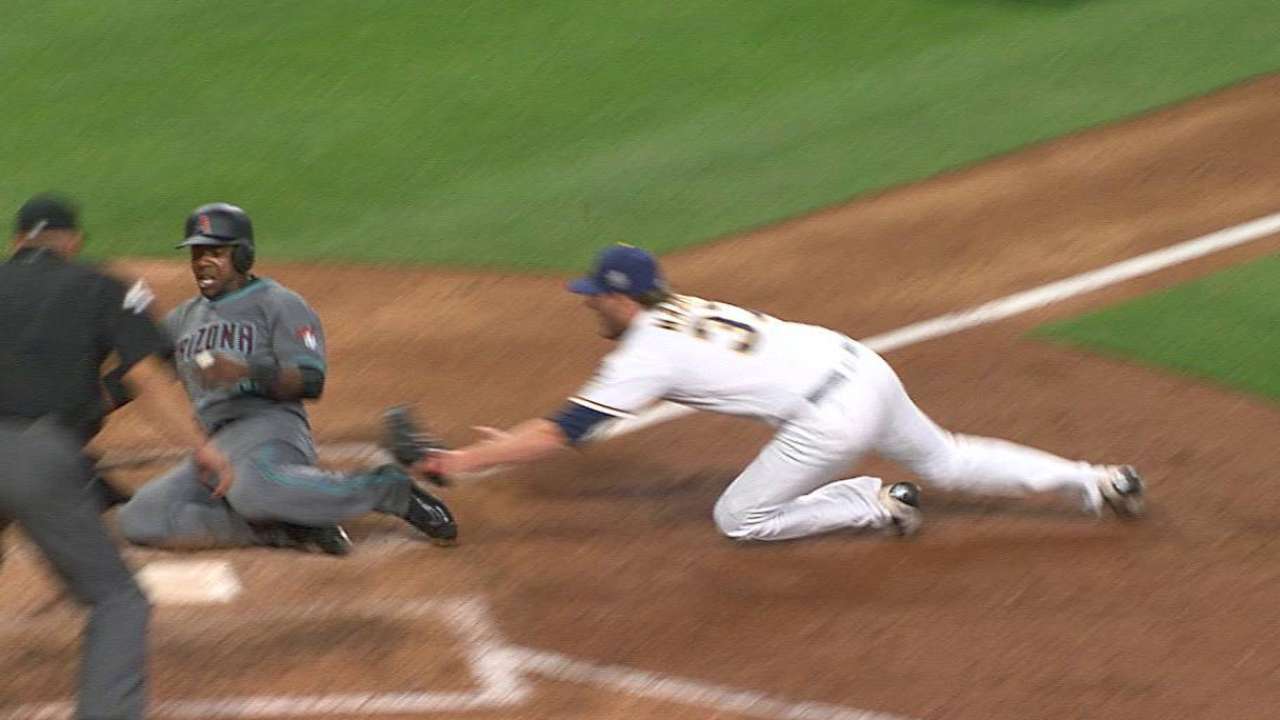 Weeks Jr. scores on wild pitch