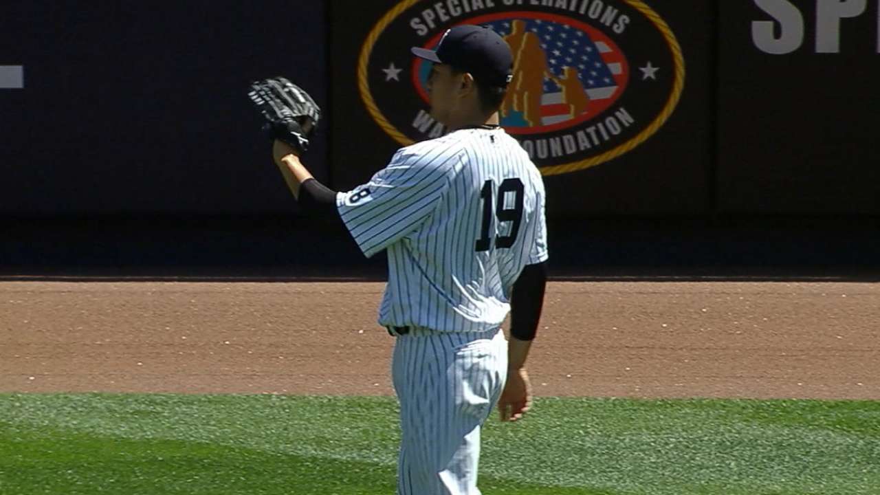 Tanaka bests Iwakuma in historic matchup
