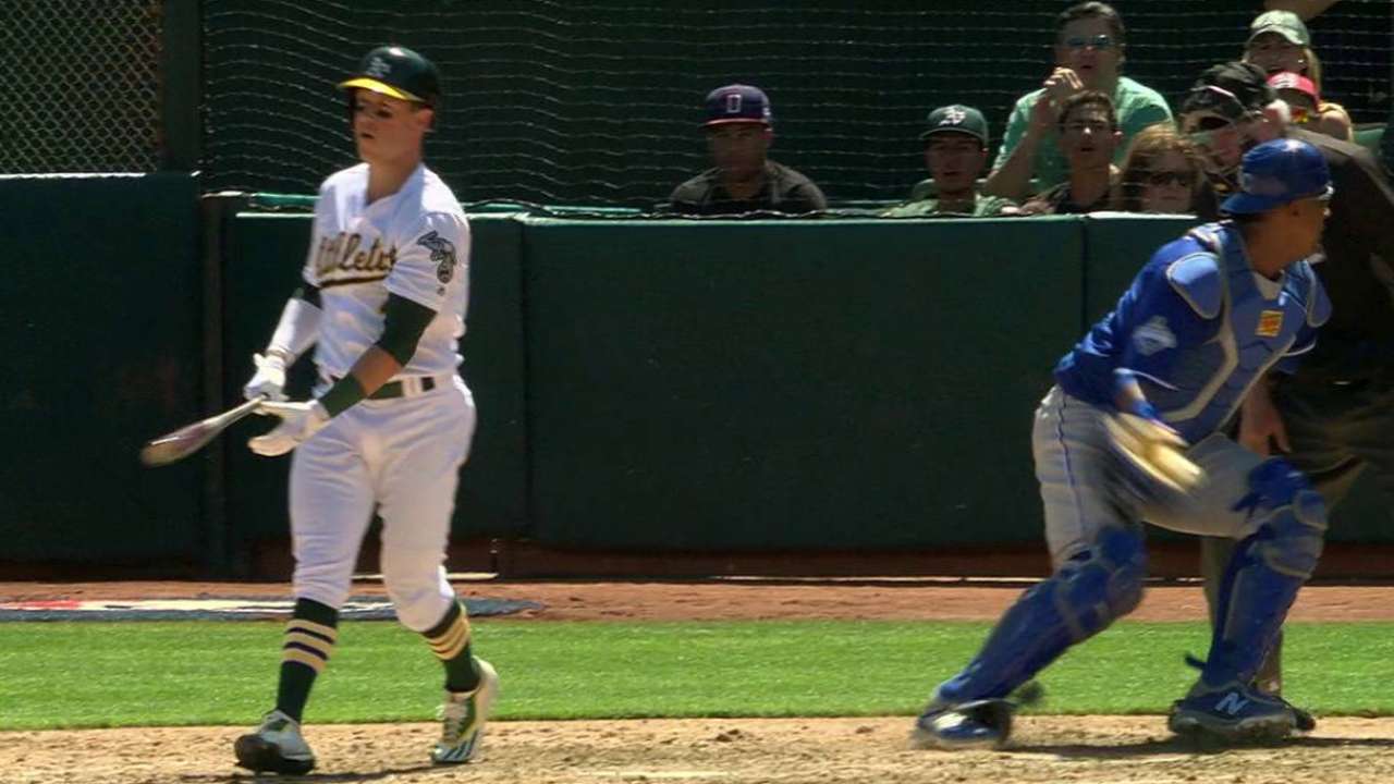 Crisp scores on a passed ball