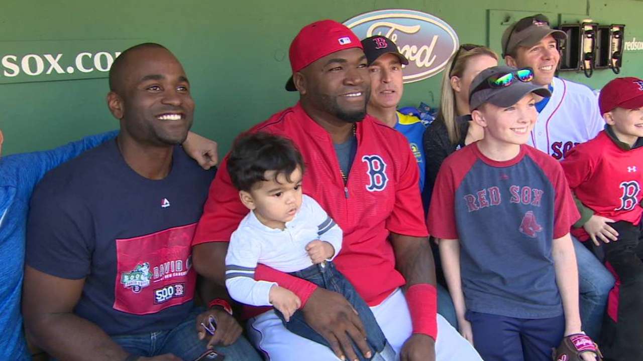 Ortiz meets Marathon runners