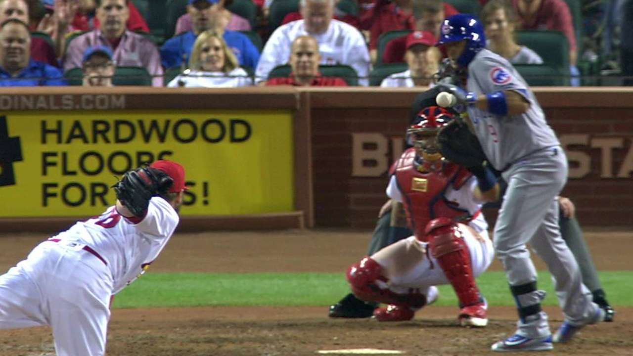 Baez fouls off ball after review