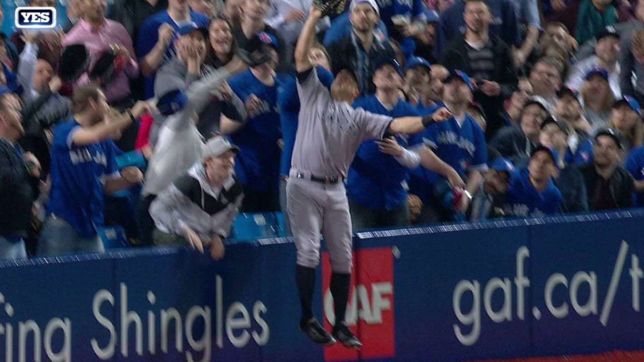Gardner scratched with stiff neck