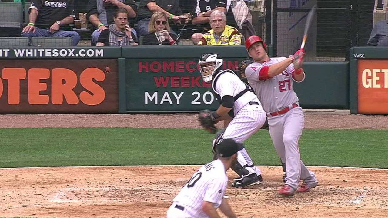 Trout, Weaver dan la cara y Angels dividen la serie