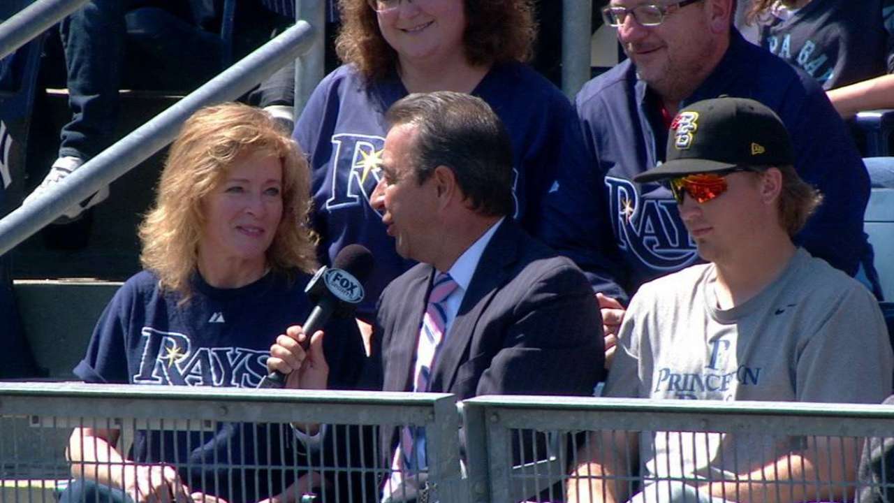 Snell's family on debut