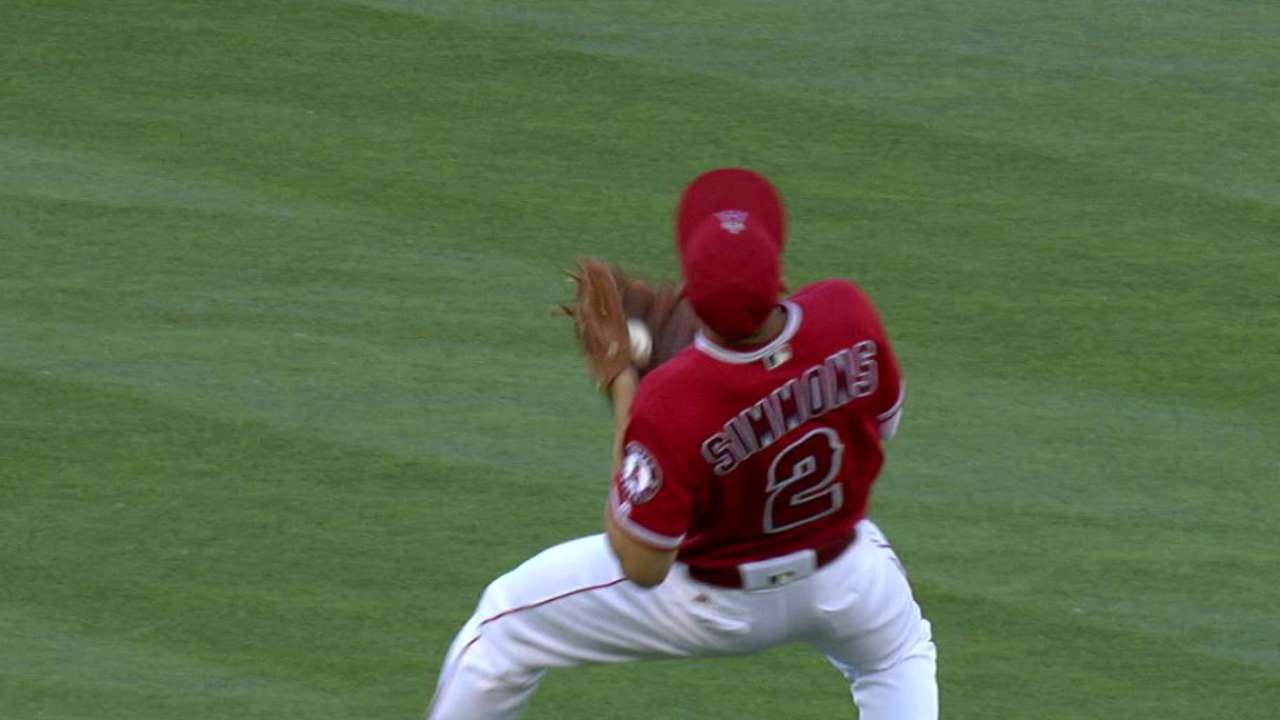 Simmons' over-the-shoulder grab
