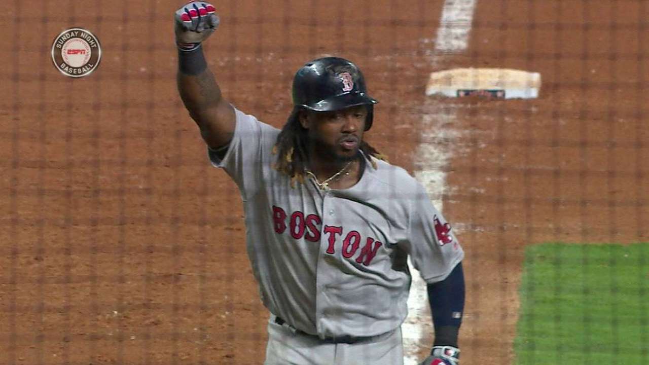 Medias Rojas superan a Astros con reacción en la 12da