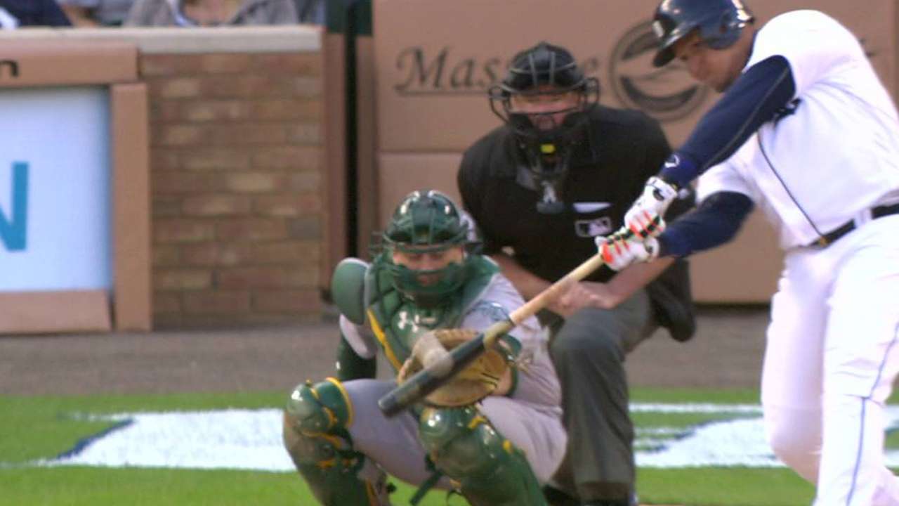 Miggy's solo big fly