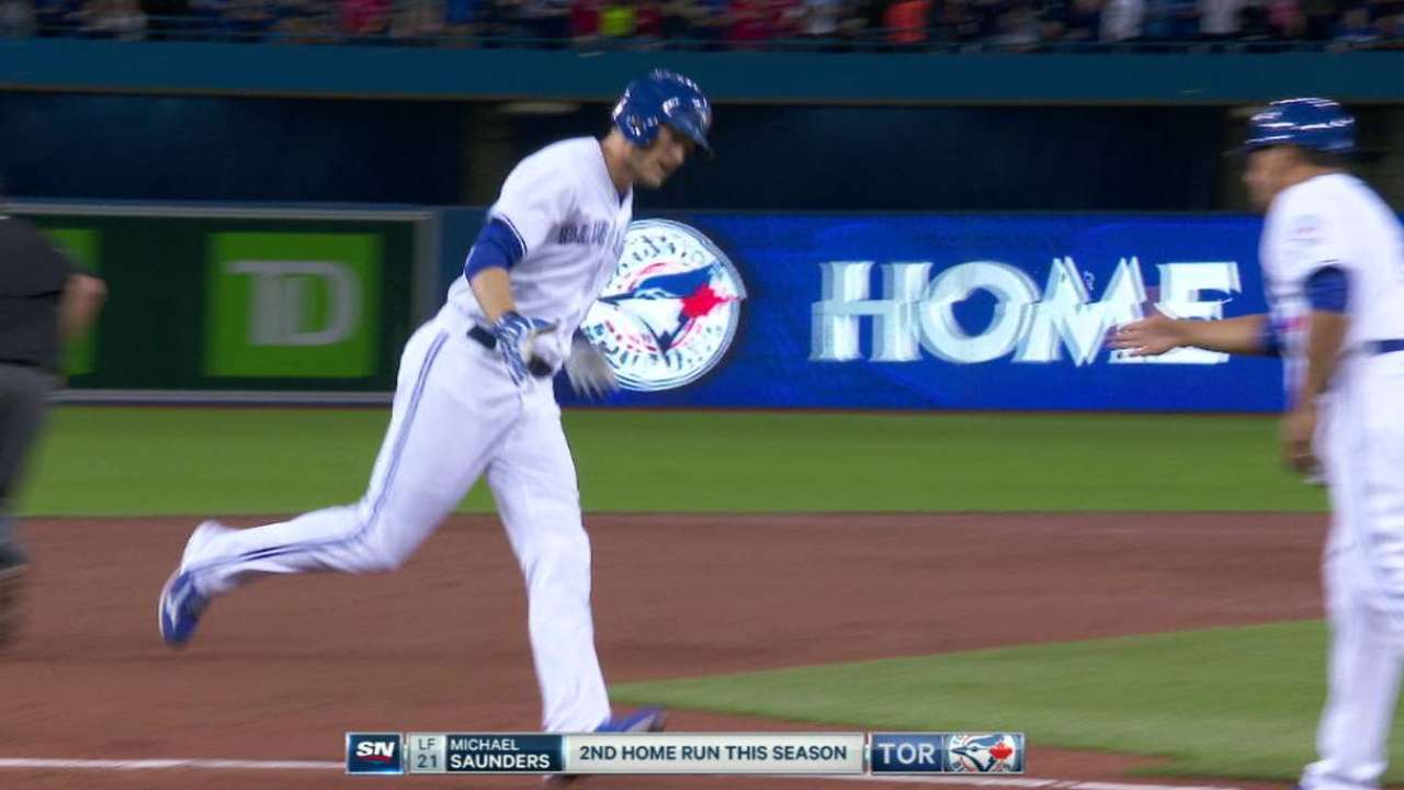 Saunders' two-run homer