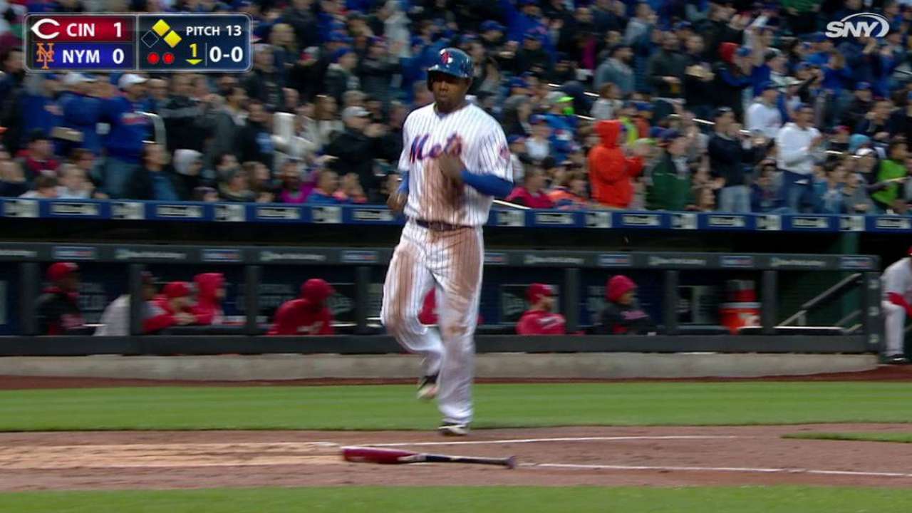 De Aza scores on error