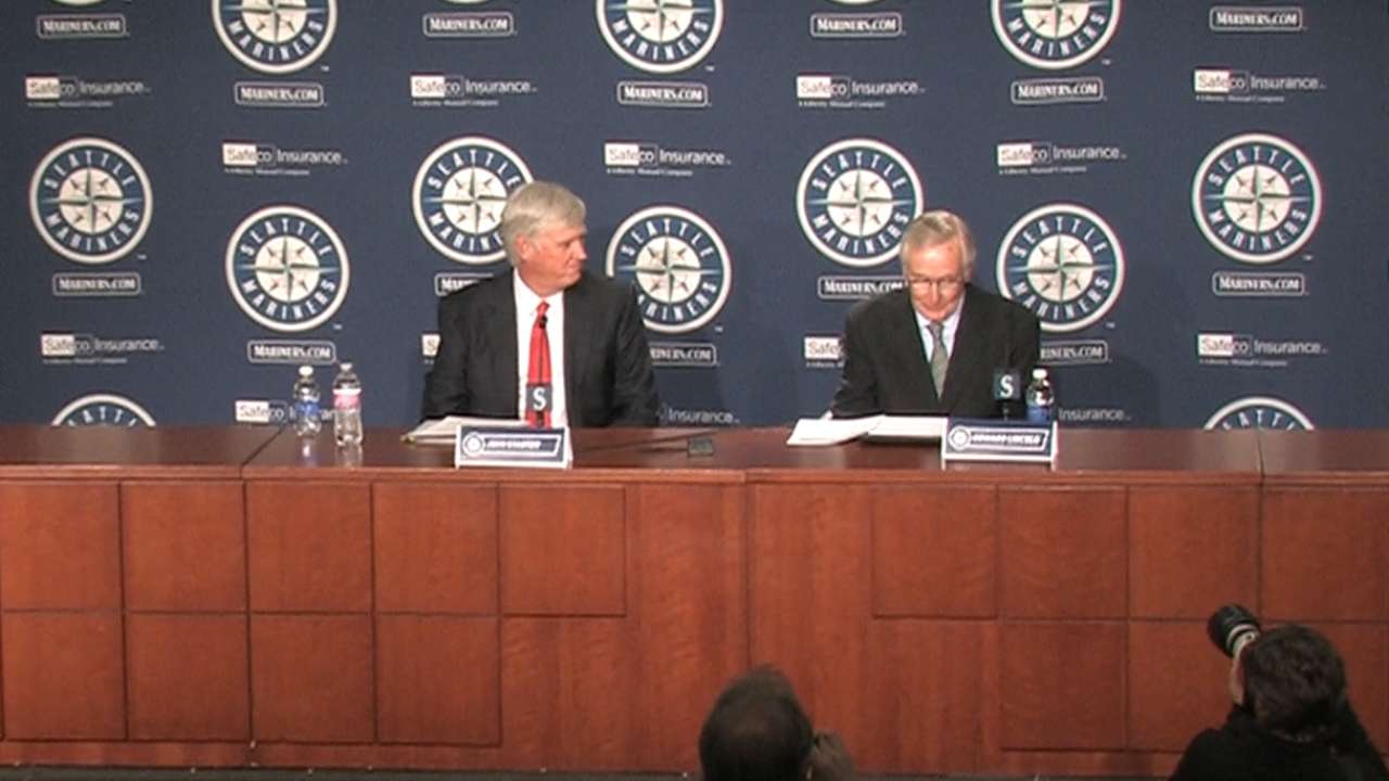 Nintendo selling Mariners to minority owners