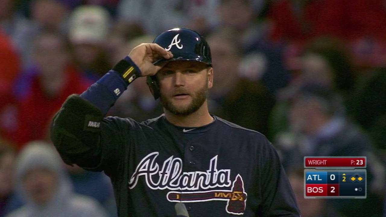 Pierzynski reaches 2,000 hits