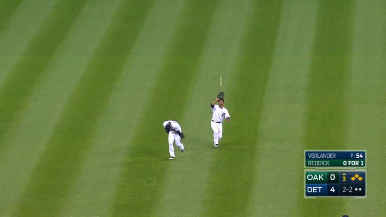 Verlander strands bases loaded