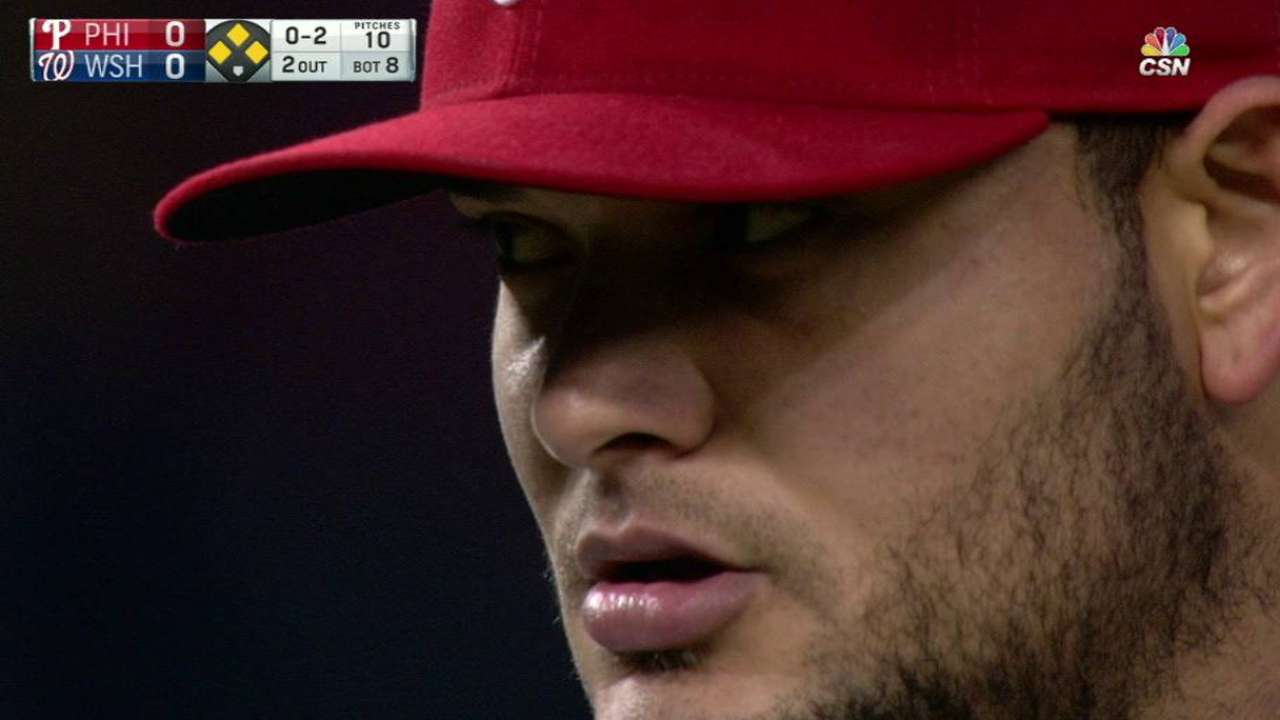 Araujo K's Harper to escape jam