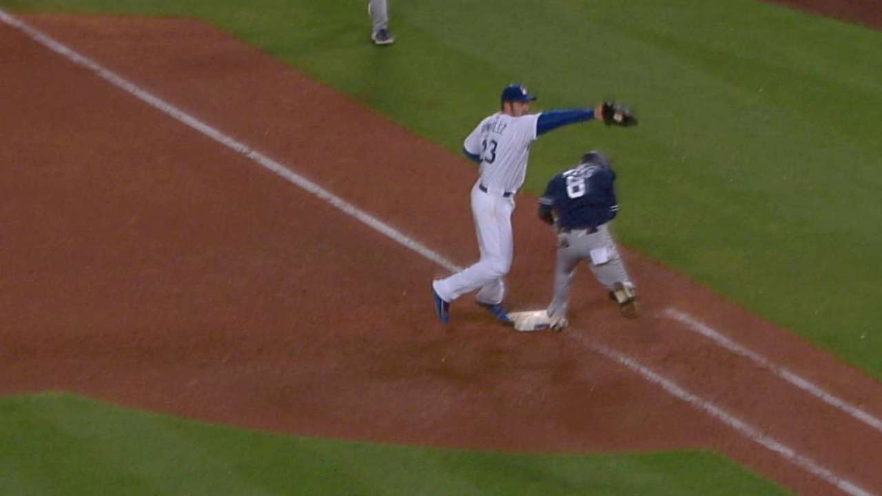 Play stands in 9th